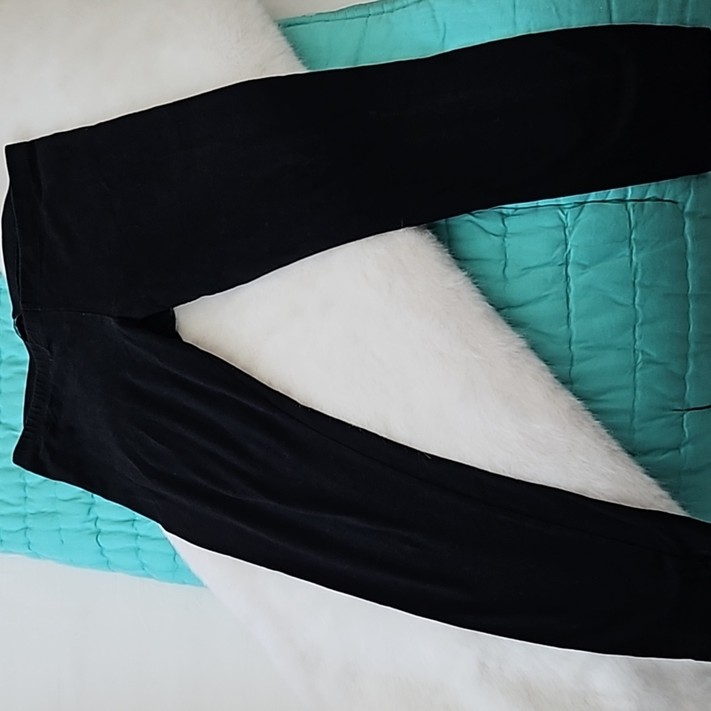 Q brand black size large leggings
